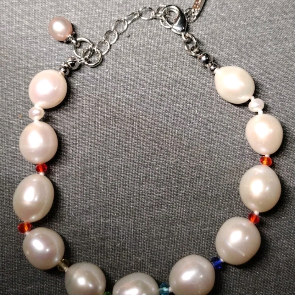 Autism Awareness Bracelet~New 6.5 MM white Pearl Retired Vantel Pearls